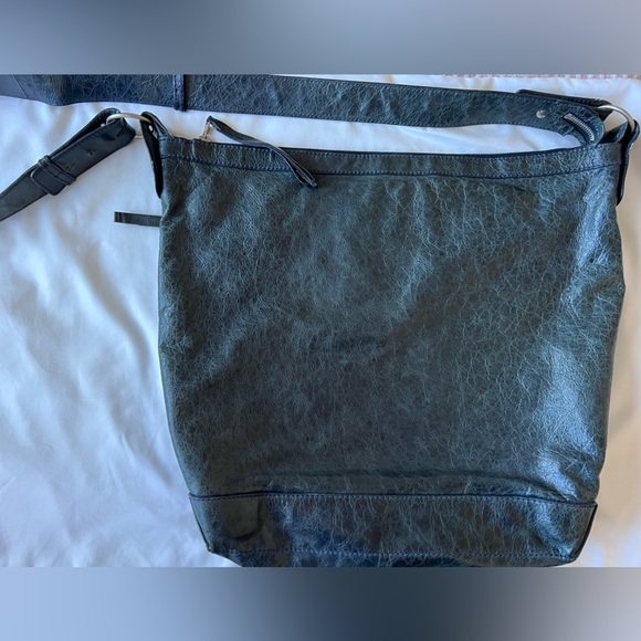 Balenciaga Unisex Messenger Bag - Picture 3 of 5